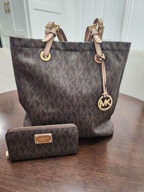Michael Kors Brown Logo Tote with Matching Wallet Set